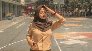 Video Viral Hijab Abg Sma 2025 Terbaru Indo Yang Masih Gurih seragam pramuka live ukti sabria jilatin Top Yandex Video Official