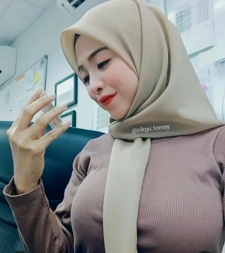 Hijab Lagi Viral Menjadi Salah Satu Incaran Netizen Abg Di Media Sosial Indonesia