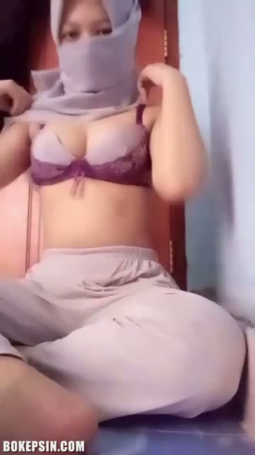 20 Powerful Tips For Jilbab Viral Yandex Aku Terbuang Di Merah Beludru Sofa